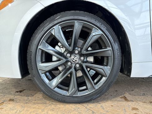 Certified 2024 Toyota Corolla SE image 10