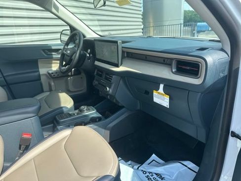 New 2026 Ford Maverick Lariat AWD/4WD image 33