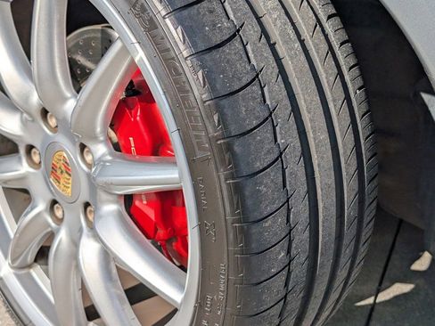 Used 2005 Porsche 911 Carrera S image 33