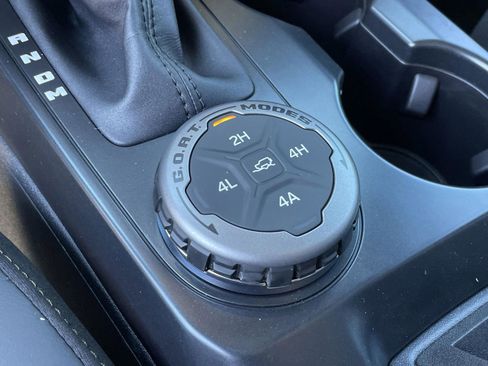 New 2025 Ford Bronco Badlands w/ Sasquatch Package image 28