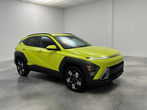 Used 2024 Hyundai Kona SEL AWD/4WD image 11
