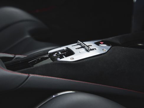 Used 2022 Ferrari SF90 Stradale image 28