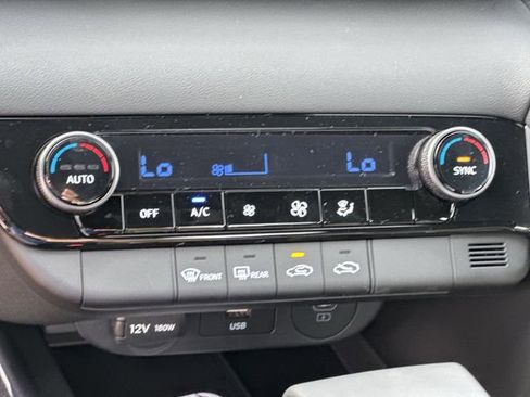 New 2026 Hyundai Elantra Sport FWD image 23