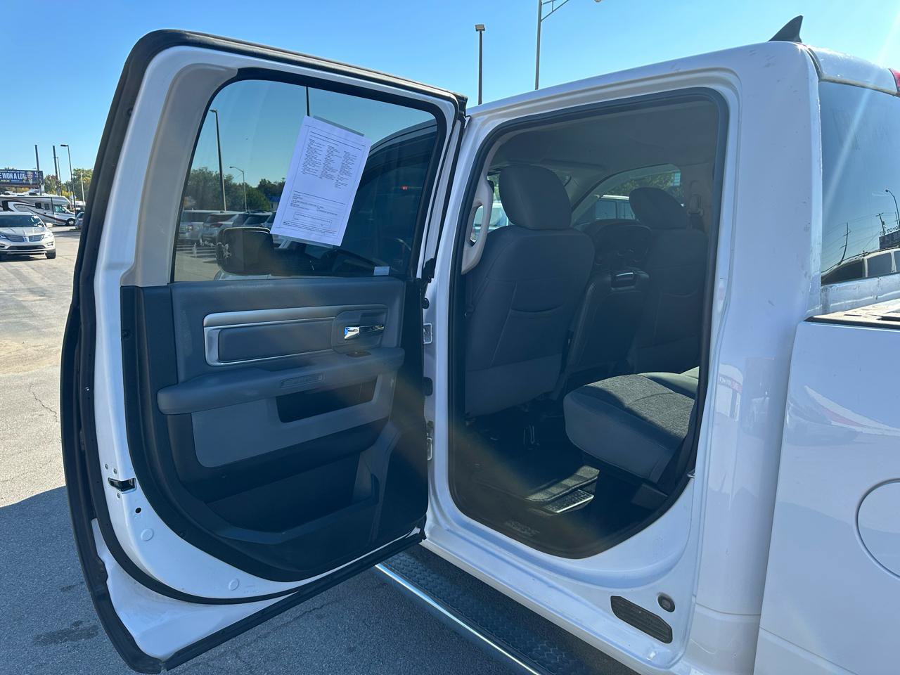 Used 2017 RAM 1500 Big Horn AWD/4WD image 13