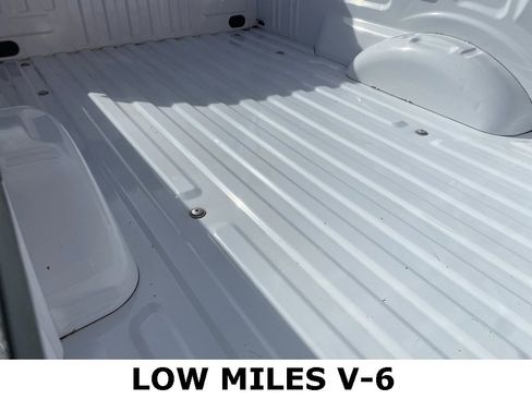 Used 2018 Ford F150 XL w/ Equipment Group 101A Mid image 12