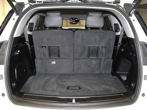 Certified 2022 Jeep Grand Cherokee L Limited AWD/4WD image 41
