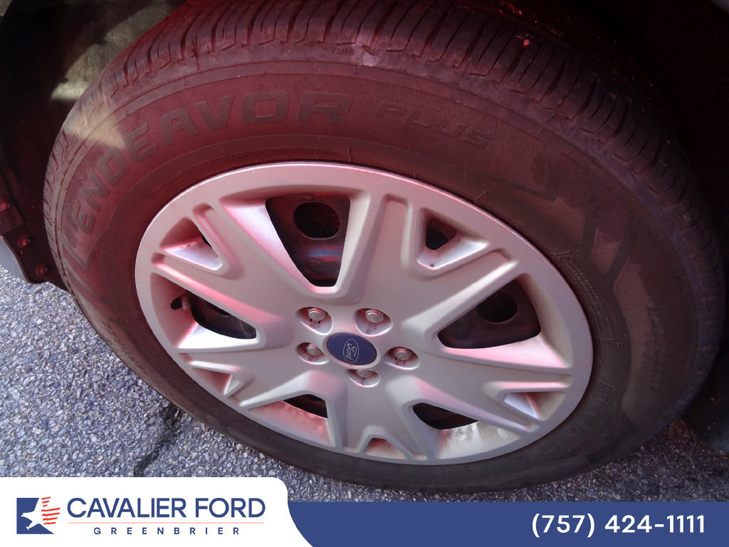 Used 2013 Ford Escape S FWD image 11
