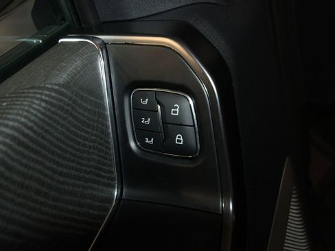 Used 2022 Ford F150 Platinum w/ Equipment Group 701A High image 10