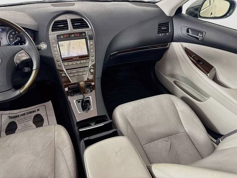 Used 2010 Lexus ES 350 w/ Preferred Accessory Package FWD image 31