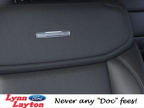 New 2026 Ford Expedition Max Platinum image 16