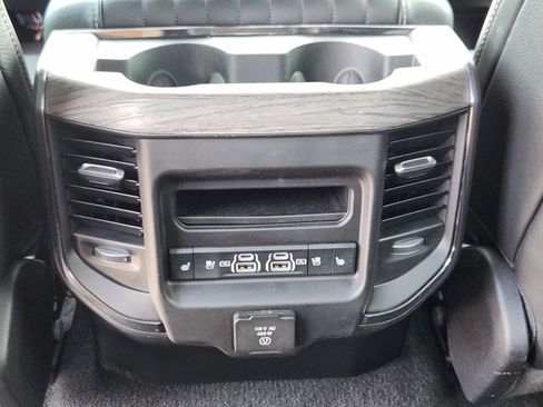 Used 2025 RAM 1500 Limited AWD/4WD image 33
