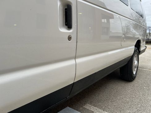 Used 2013 Ford E-350 and Econoline 350 Extended Super Duty w/ PWR Group image 34