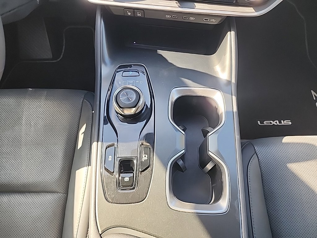 Certified 2024 Lexus RZ 450e Premium w/ Technology Package AWD/4WD image 23