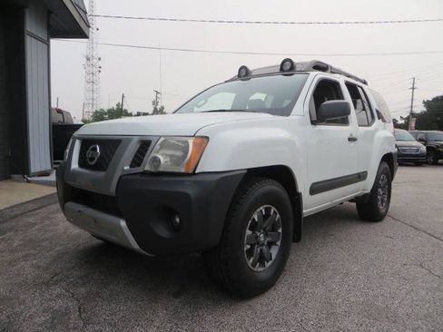 Used 2014 Nissan Xterra PRO-4X w/ Pro-4x Leather Package AWD/4WD image 1