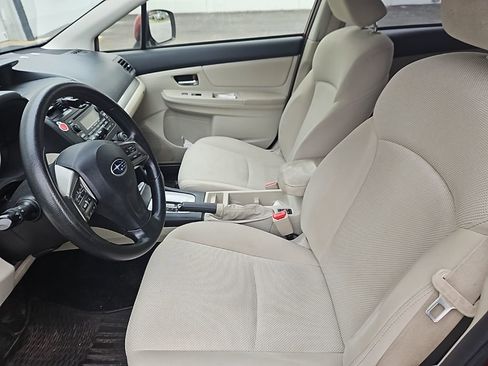 Used 2014 Subaru Crosstrek 2.0i Premium image 5