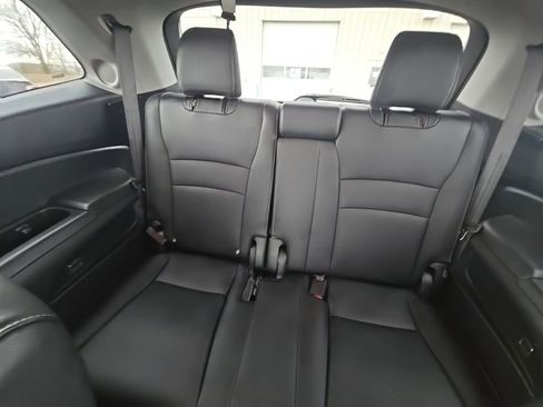 Used 2019 Honda Pilot Touring image 30