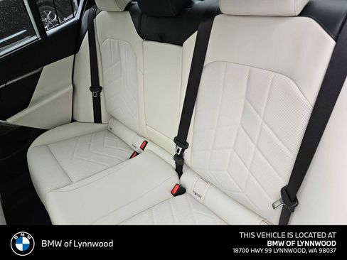 New 2026 BMW 550e xDrive AWD/4WD image 17