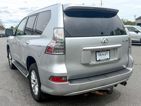 Used 2018 Lexus GX 460 Premium w/ Premium Package AWD/4WD image 5