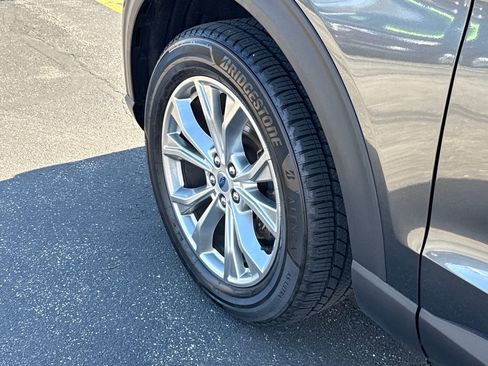 Certified 2020 Ford Explorer XLT w/ Equipment Group 202A image 18