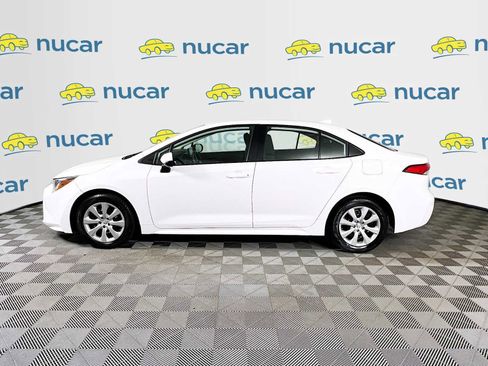 Used 2024 Toyota Corolla LE image 4