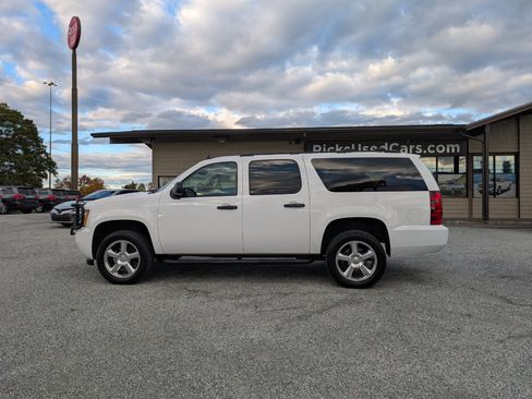 Used 2014 Chevrolet Suburban LS w/ All-Star Edition image 11