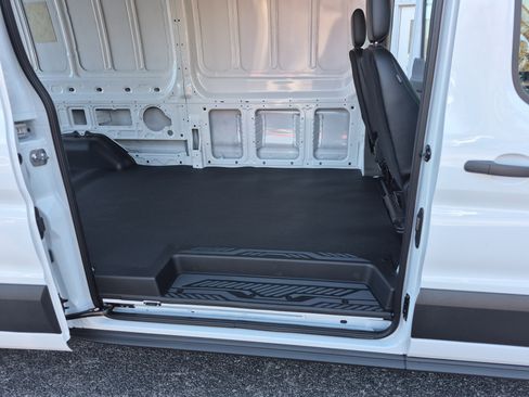 New 2026 Ford Transit 350 148 High Roof Extended image 21