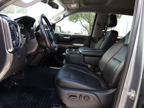 Used 2020 Chevrolet Silverado 1500 LT w/ Texas Edition AWD/4WD image 3