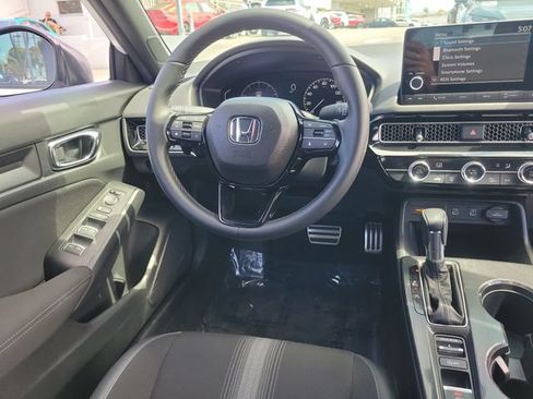 Certified 2025 Honda Civic Sport image 11