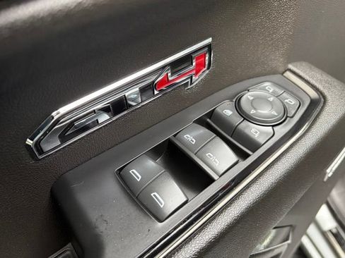 Used 2023 GMC Sierra 1500 AT4 w/ Technology Package AWD/4WD image 24