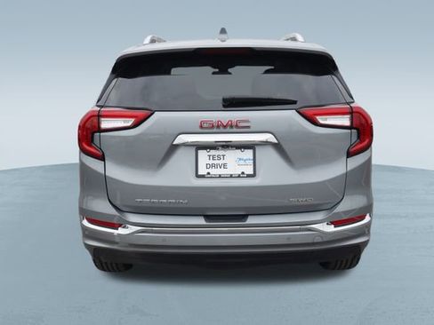 Used 2023 GMC Terrain Denali image 8