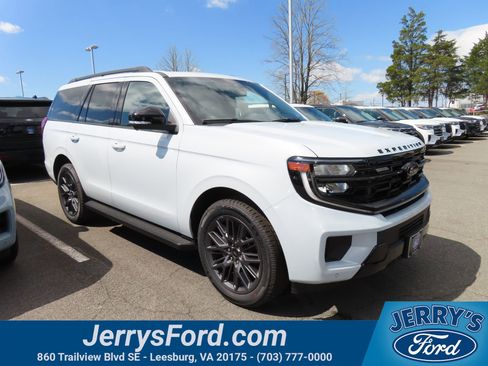 New 2026 Ford Expedition Platinum image 1