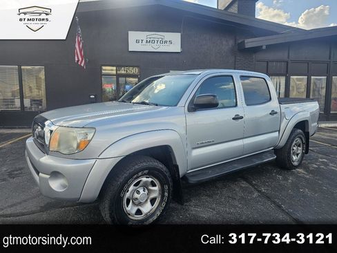 Used 2010 Toyota Tacoma 4x4 Double Cab image 1