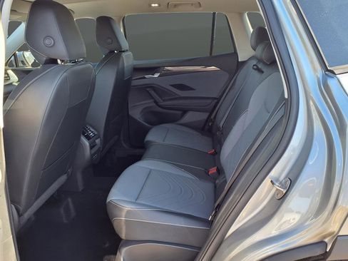 New 2026 Volkswagen Tiguan SE AWD/4WD image 50