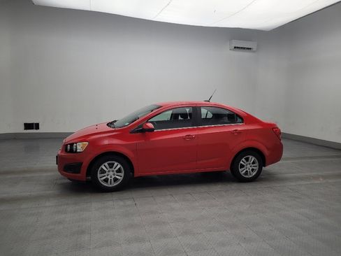 Used 2014 Chevrolet Sonic LT image 2