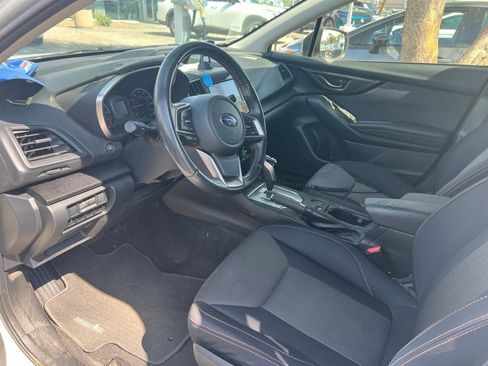 Used 2018 Subaru Crosstrek 2.0i Premium w/ Popular Package #3 AWD/4WD image 3