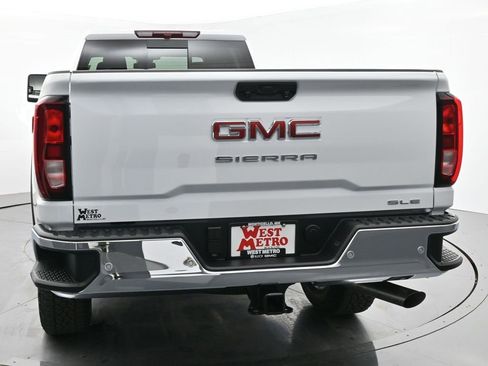 New 2026 GMC Sierra 3500 SLE image 33