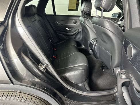 Certified 2022 Mercedes-Benz GLC 300 image 17