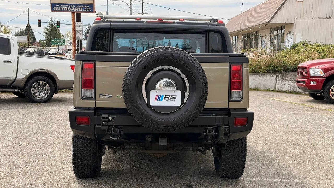 Used 2005 HUMMER H2 SUT w/ Preferred Equipment Group AWD/4WD image 4