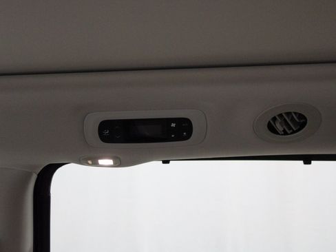 Used 2020 Chrysler Pacifica Limited image 20