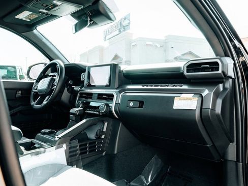 Used 2026 Toyota Tacoma SR5 image 42