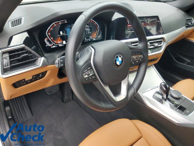 Used 2022 BMW 330i Sedan w/ Driving Assistance Package RWD image 18