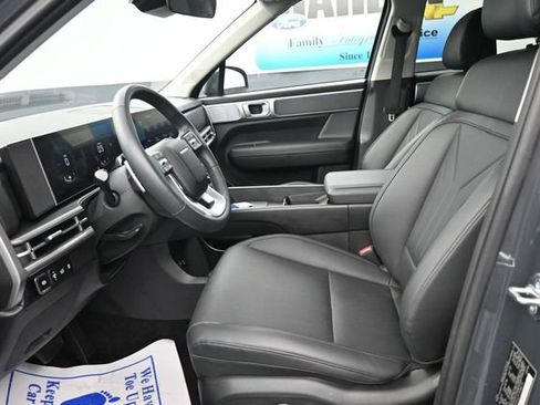 Used 2026 Hyundai Santa Fe SEL AWD/4WD image 14