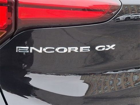 Used 2023 Buick Encore GX Select w/ Sport Touring Package image 30