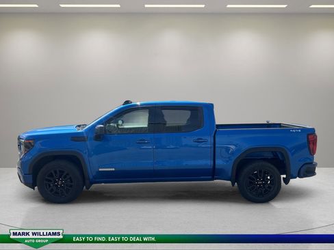 Used 2023 GMC Sierra 1500 Elevation AWD/4WD image 6