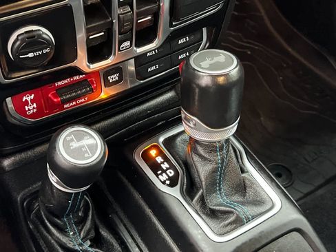 Used 2021 Jeep Wrangler Unlimited Rubicon 4xe w/ Steel Bumper Group image 23