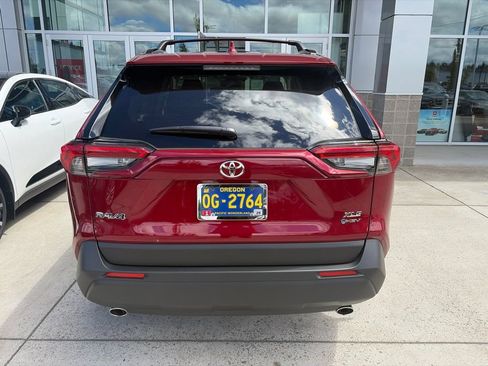 Used 2025 Toyota RAV4 XLE w/ Weather Package AWD/4WD image 12