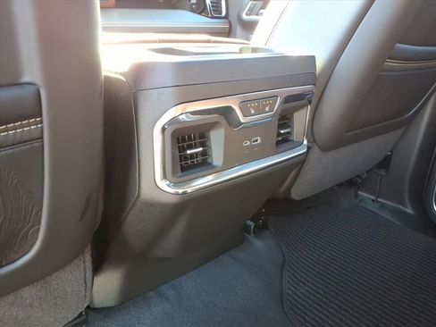 Used 2025 GMC Sierra 1500 Denali Ultimate image 34