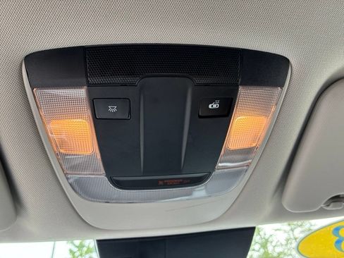 Used 2023 Kia Sportage LX AWD/4WD image 15