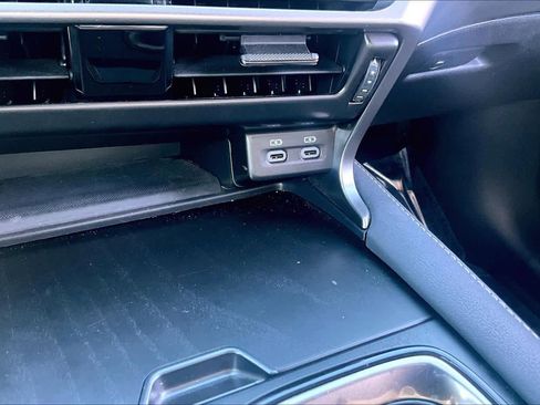 Used 2024 Lexus RX 350 Premium w/ Convenience Package image 34