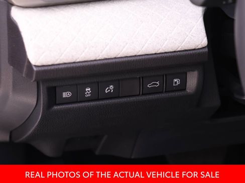 Certified 2025 Toyota Camry XLE w/ Premium Package image 15